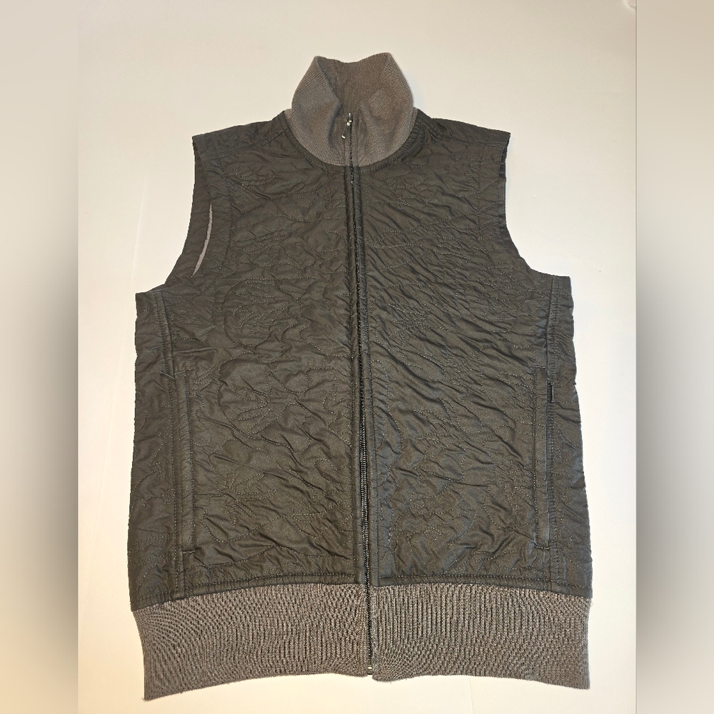 Patagonia Olive Quilted Women's Vest Fall Winter Clean ! Size XS - Picture 10 of 13